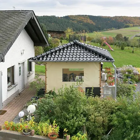 Cozy Apartment In Lirstal With Meadow Nearby *