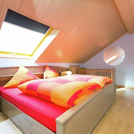 Cozy Apartment In Lirstal With Meadow Nearby * 라우바흐