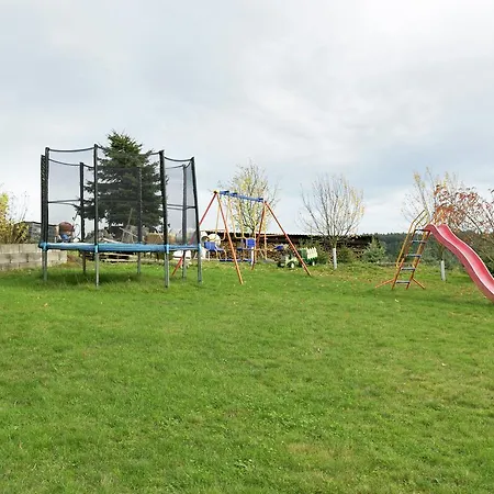 Cozy Apartment In Lirstal With Meadow Nearby 아파트 *