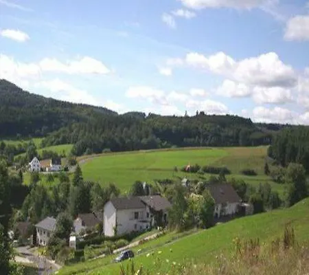Cozy Apartment In Lirstal With Meadow Nearby 아파트